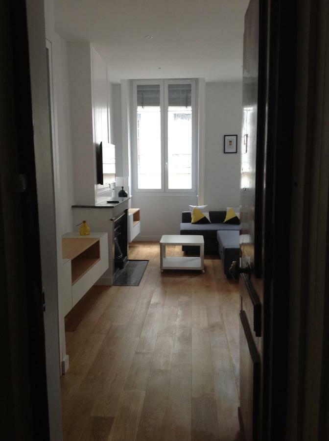 Charme Et Modernite Au Coeur De Lyon Apartment Exterior photo