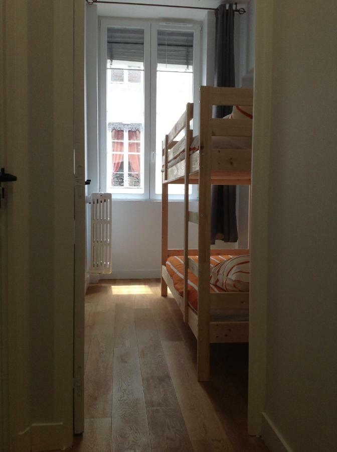 Charme Et Modernite Au Coeur De Lyon Apartment Exterior photo
